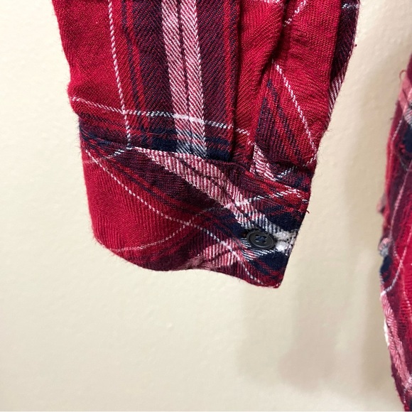 Rails Hunter Button-Front Shirt in Crimson Navy - Picture 6 of 11